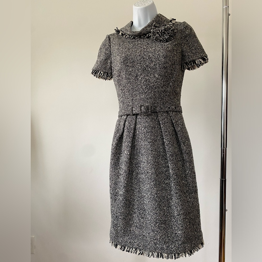 Oscar de la Renta Fall 2006 black and grey tweed midi dress sz 2
